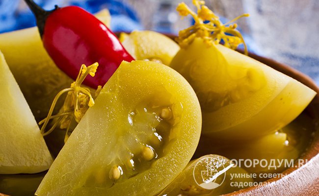 Зеленые томаты маринованные («классический» рецепт)