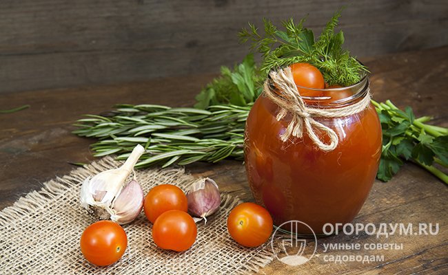Помидоры черри в томатном соусе с чесноком и пряными травами (без пастеризации)