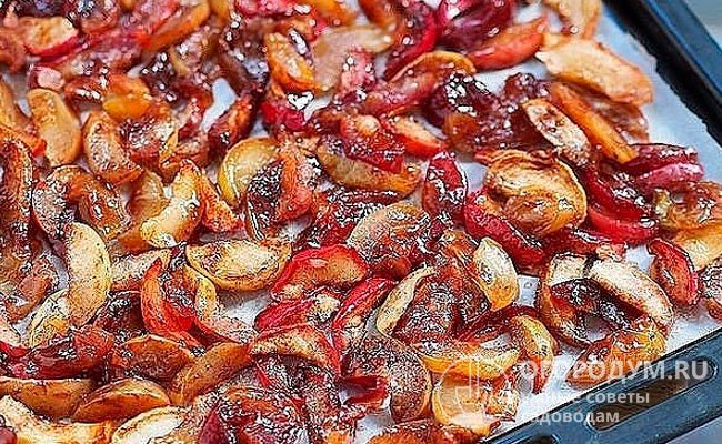 Рецепт сухого варенья из яблок с корицей в духовке