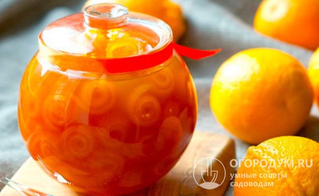 Не торопитесь выбрасывать апельсиновые корочки – из них можно приготовить вкусное варенье, джем или просто сделать цукаты